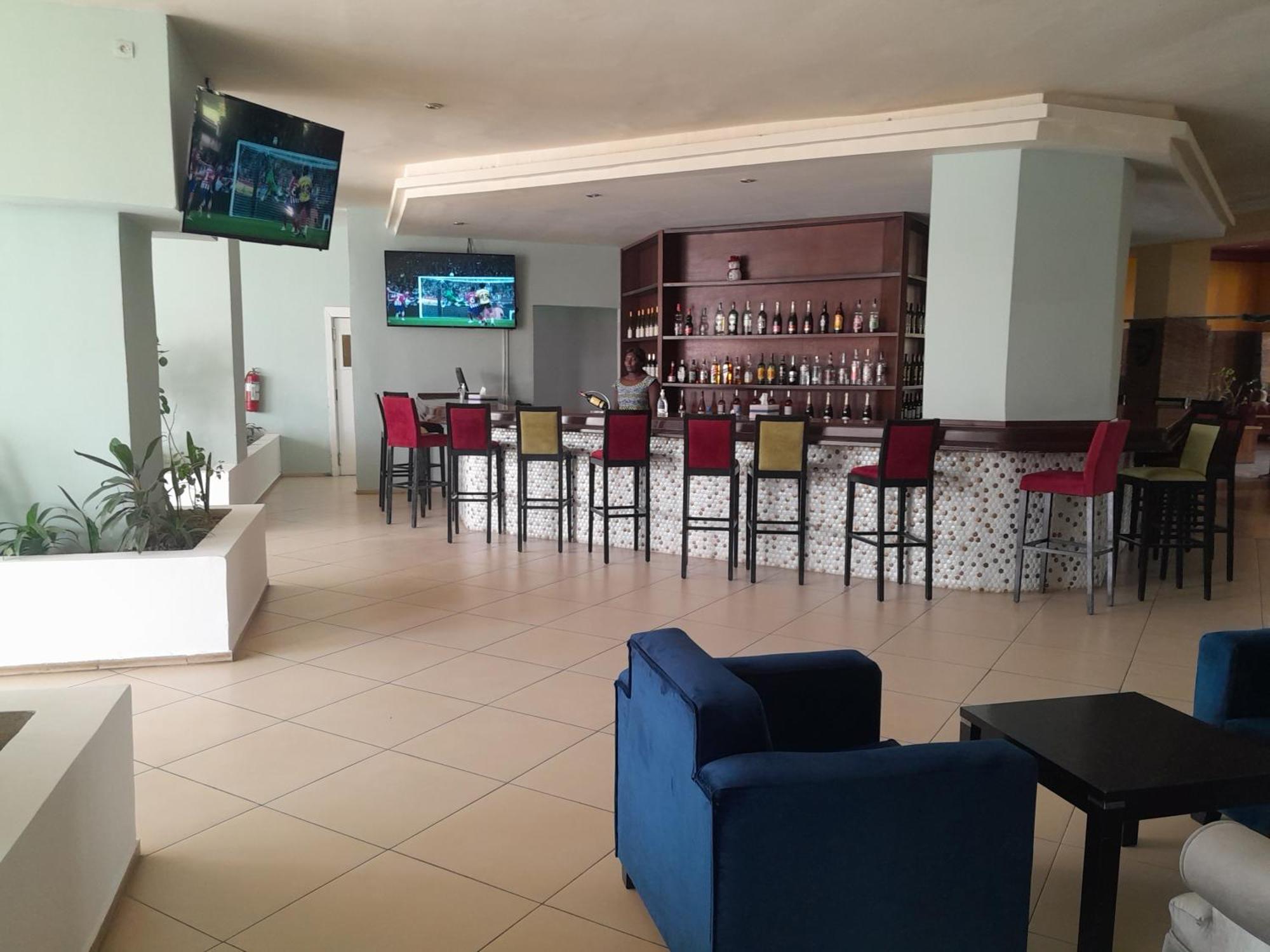 L'Amitie Hotel NʼDjamena Dış mekan fotoğraf